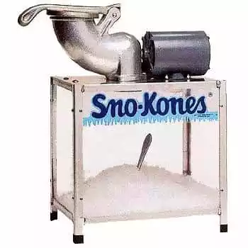 Sno kone machine with shaved ice in it